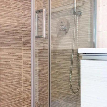Apartment Luxury With Terrace - Forze Armate